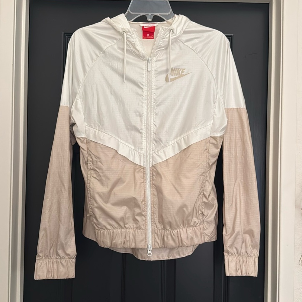 Nike Windrunner Jacket